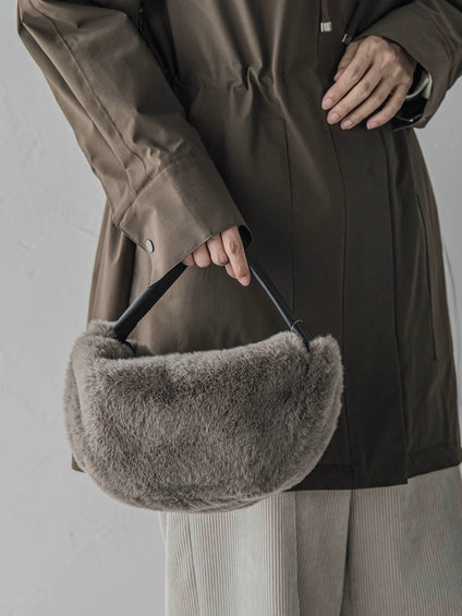 【VIOLAd'ORO】エコファームーン型バッグ