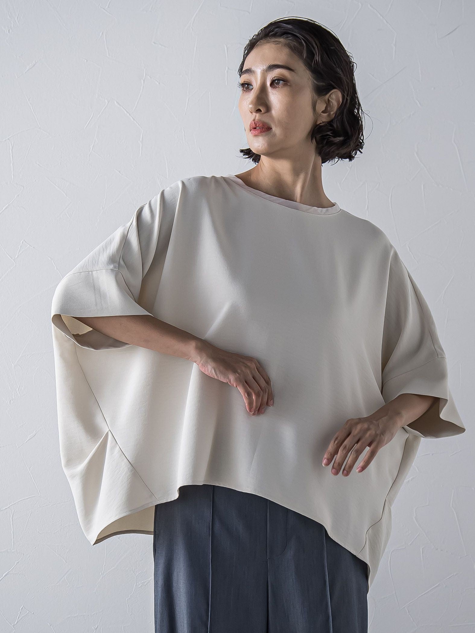 ハイストレッチカットソーブラウス≪洗濯機で洗える≫