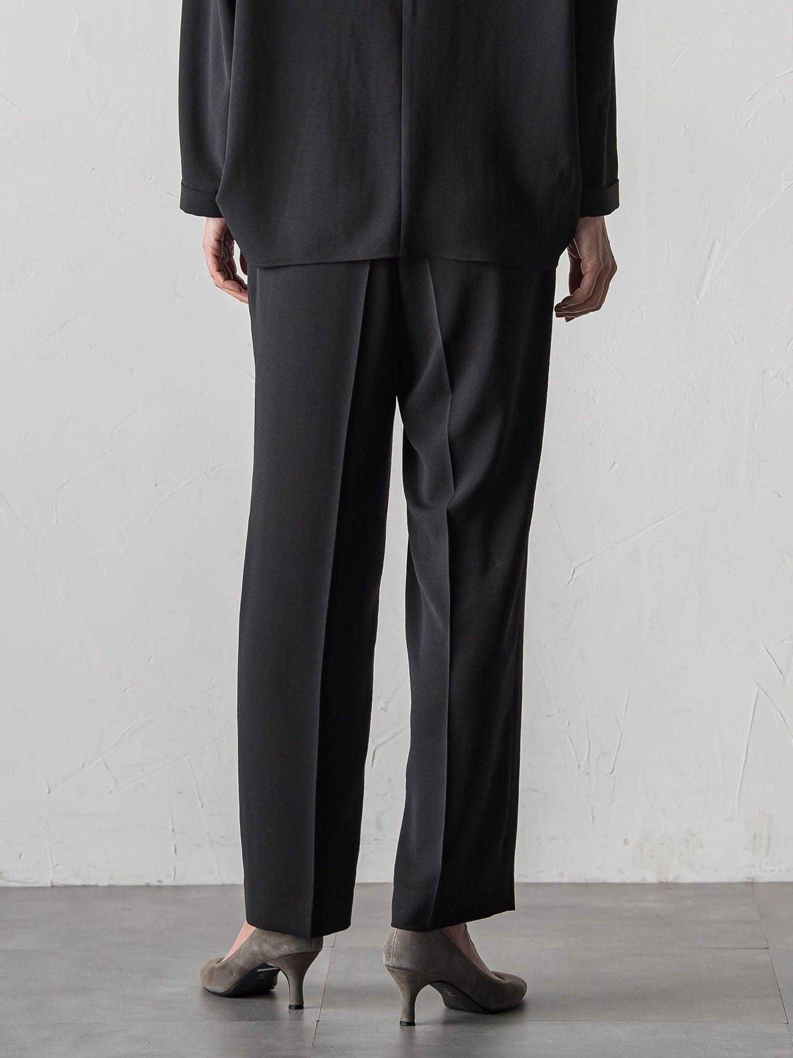 ハイストレッチカルゼストレートパンツ