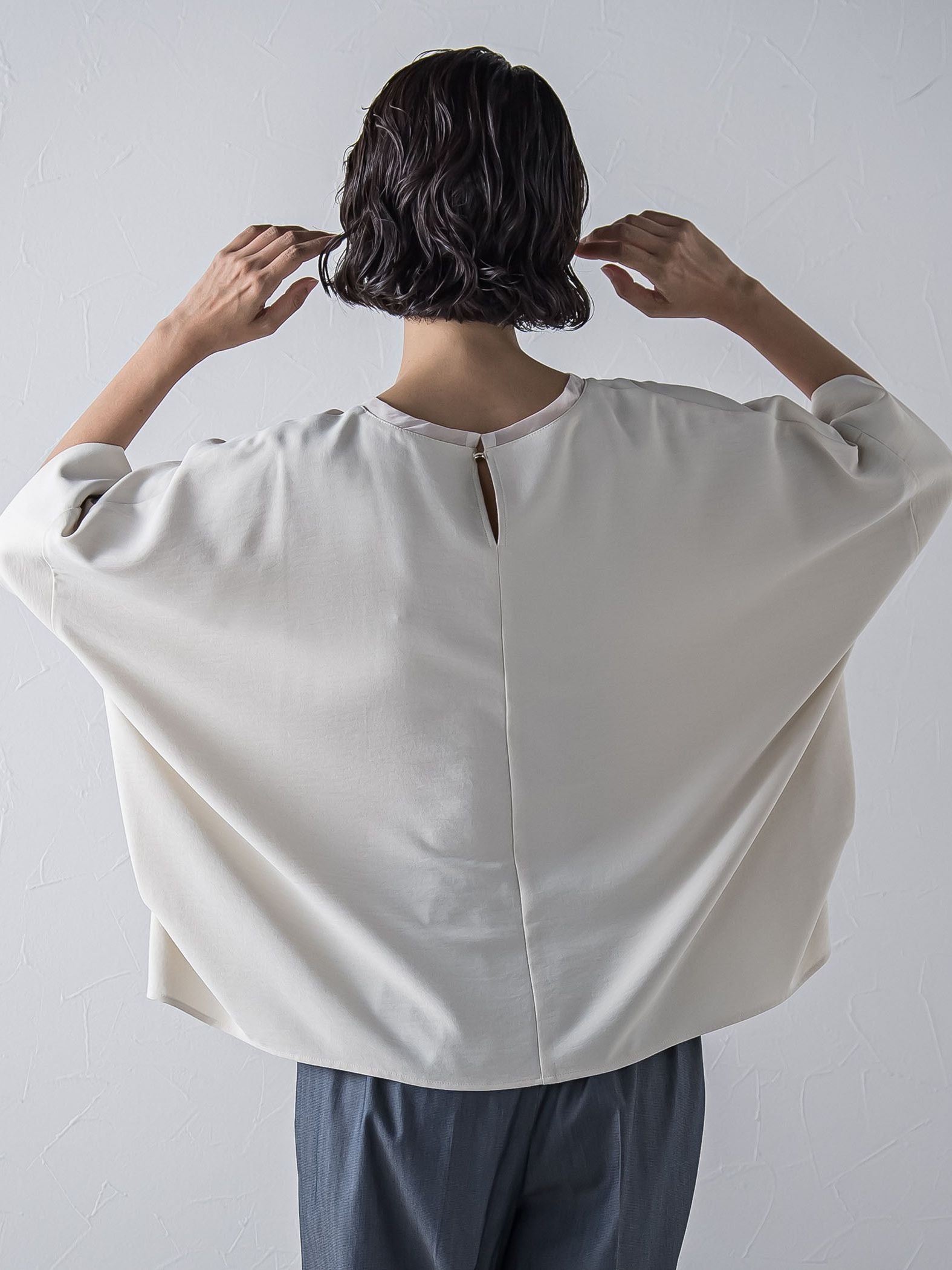 ハイストレッチカットソーブラウス≪洗濯機で洗える≫