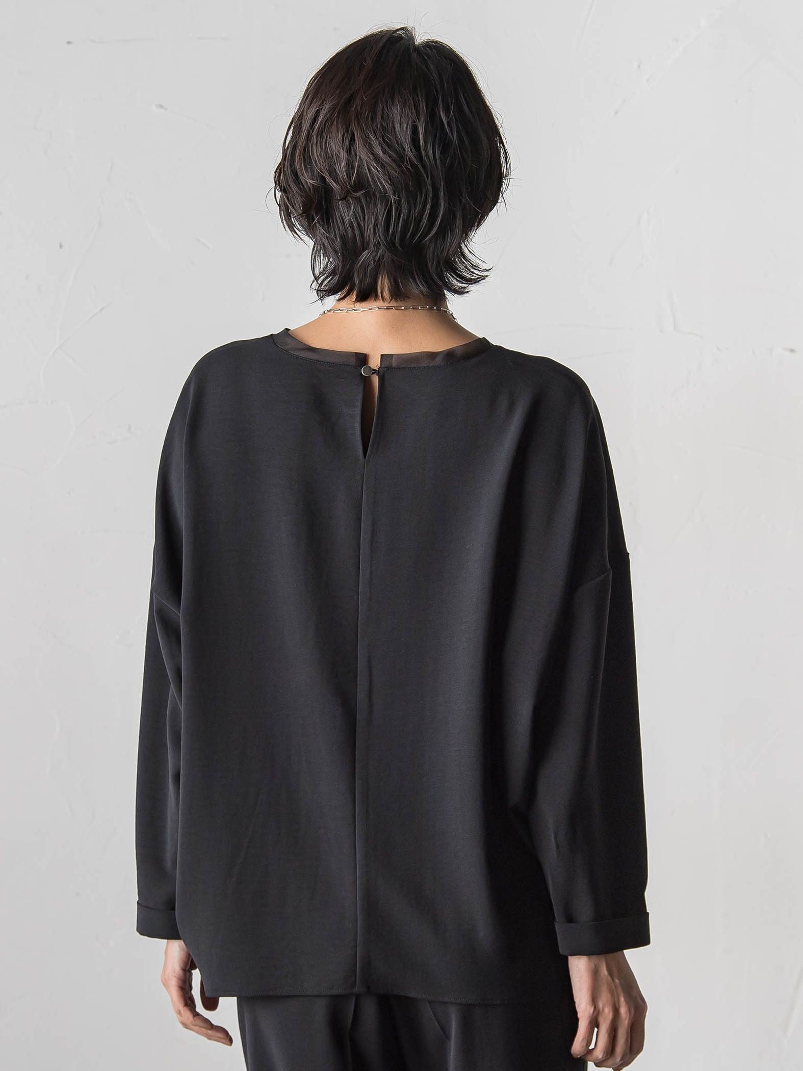 ハイストレッチカルゼブラウス