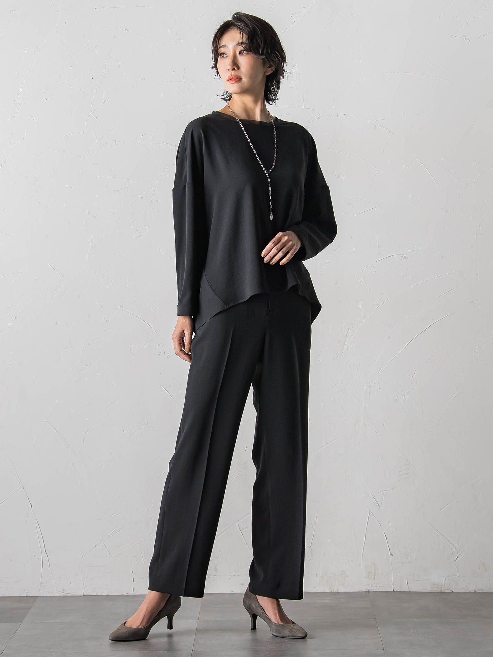 ハイストレッチカルゼブラウス