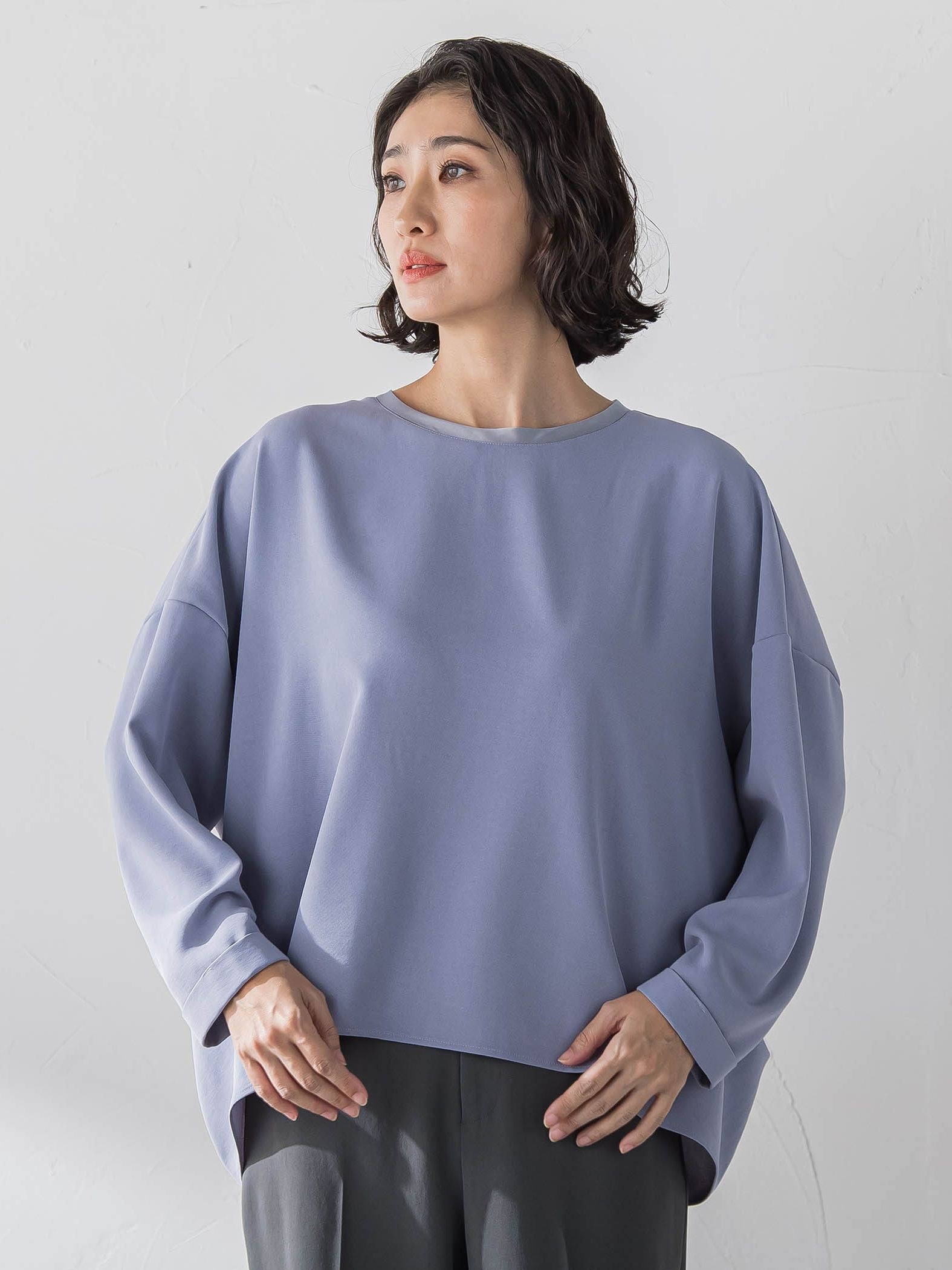 ハイストレッチカルゼブラウス