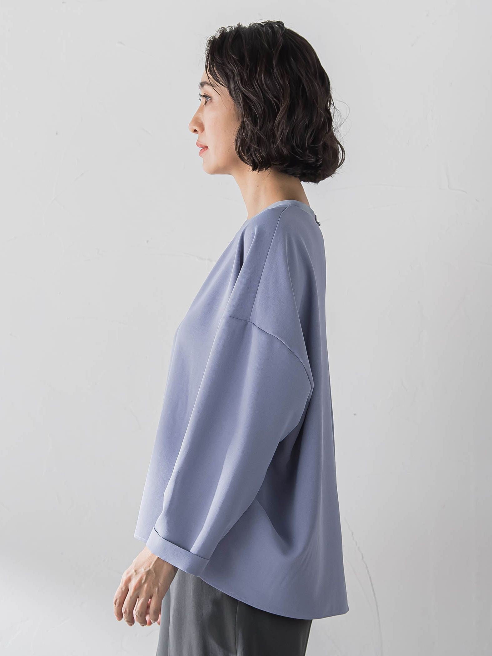 ハイストレッチカルゼブラウス