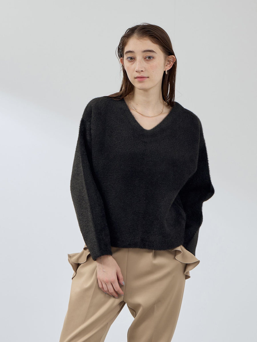 美品✨2024 フォクシー KNIT TOP RIO ニット ビジュー 黒 38 フェレットタッチWフェイスボクシーニット≪手洗い可能≫ | QUEENS