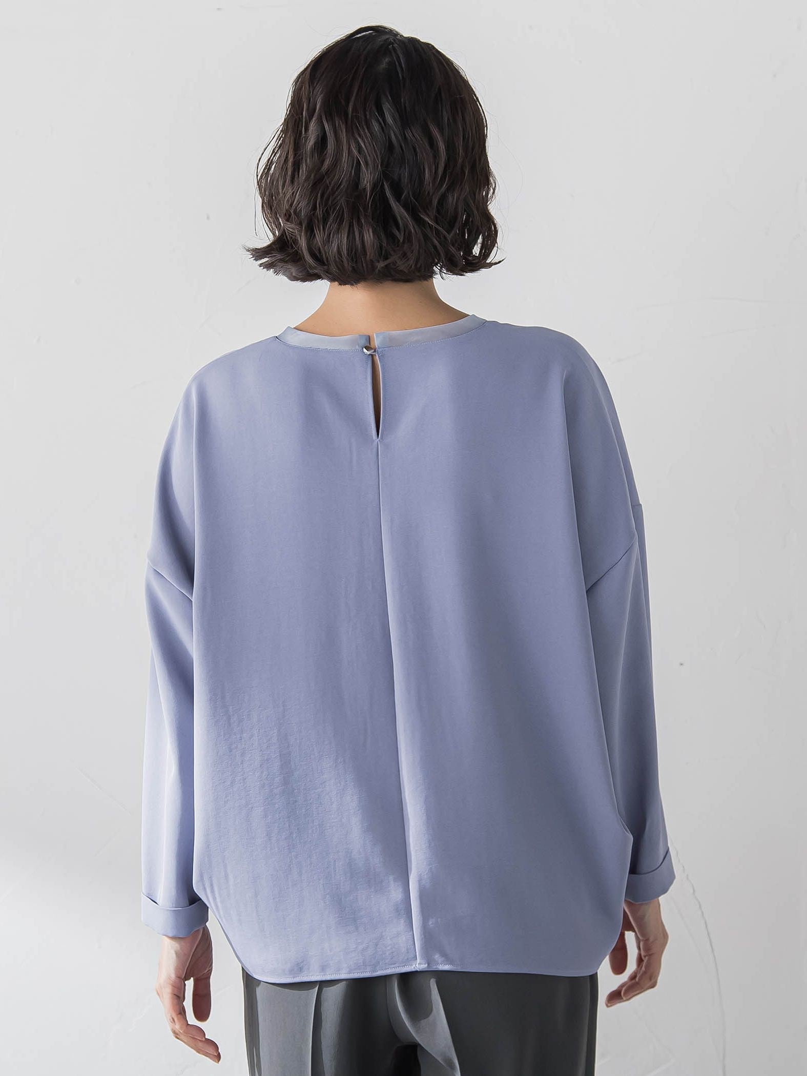 ハイストレッチカルゼブラウス