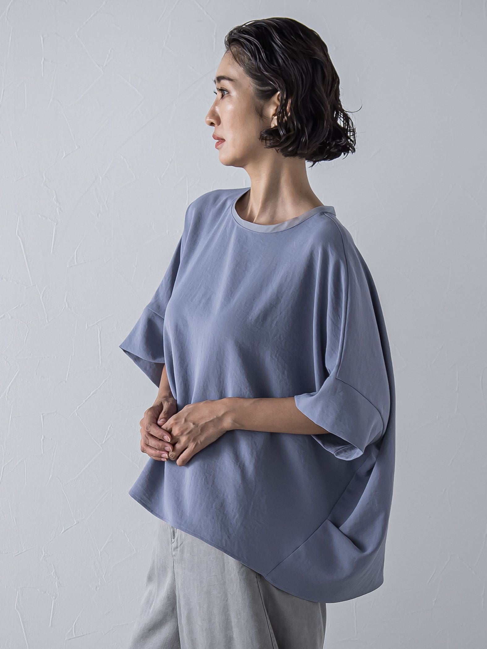 ハイストレッチカットソーブラウス≪洗濯機で洗える≫