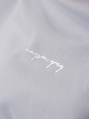 【J Lounge限定 / 新色追加】MAYSON GREYロゴTシャツ≪手洗い可能≫