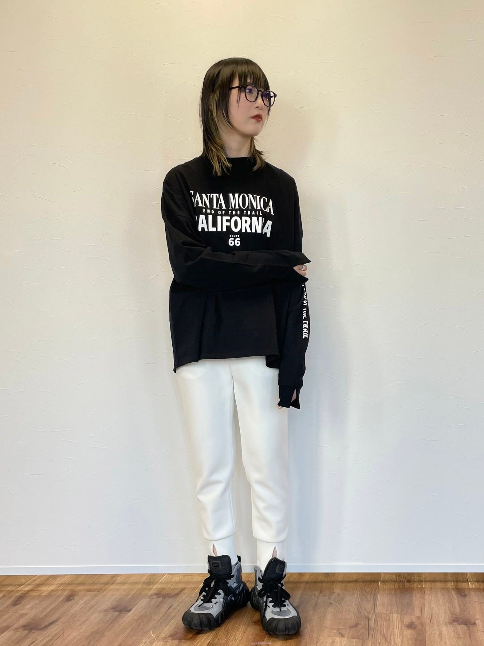 【ビッキー定番/ロングシーズン大活躍の多機能素材/L号サイズ登場!】裾スリットジョガーパンツ《洗濯機で洗える》
