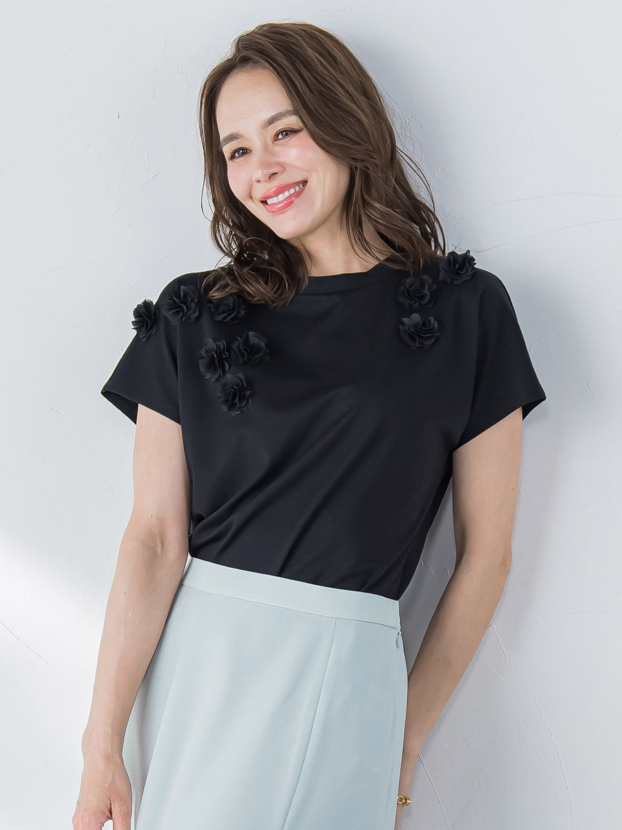 フラワーモチーフカットソー≪手洗い可能≫ | Viaggio Blu