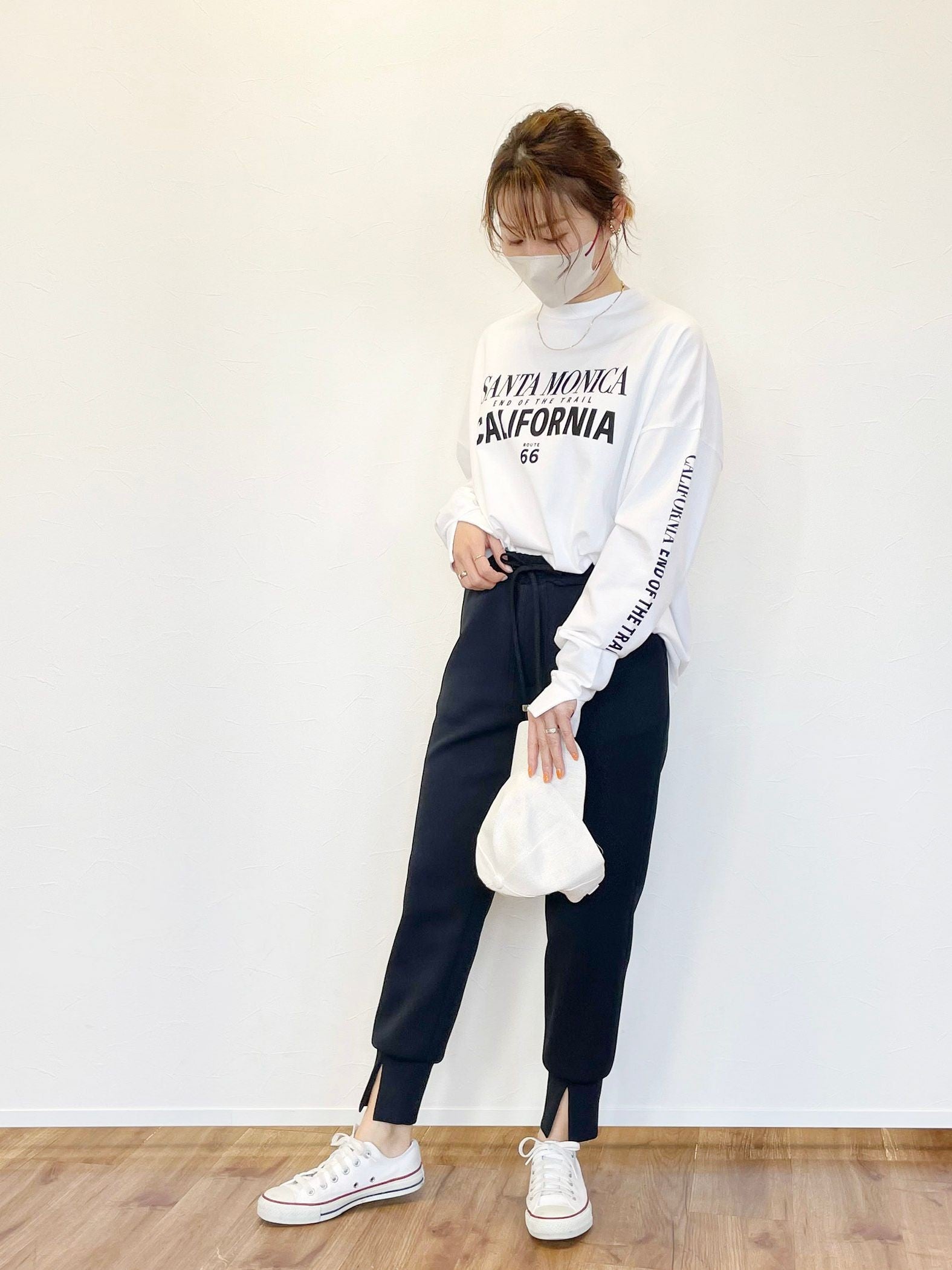【ビッキー定番/ロングシーズン大活躍の多機能素材/L号サイズ登場!】裾スリットジョガーパンツ《洗濯機で洗える》