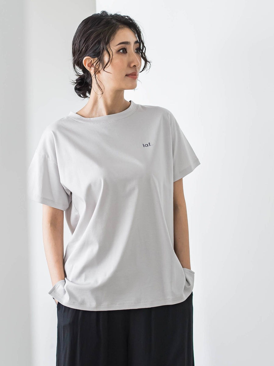 ラエフ　半袖シャツ J Lounge限定】la.fロゴTシャツ≪手洗い可能≫ | la.f（ラ
