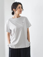 【J Lounge限定】la.f...ロゴTシャツ≪手洗い可能≫