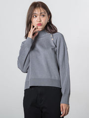 ハイネックキラキラボタンニット≪手洗い可能≫