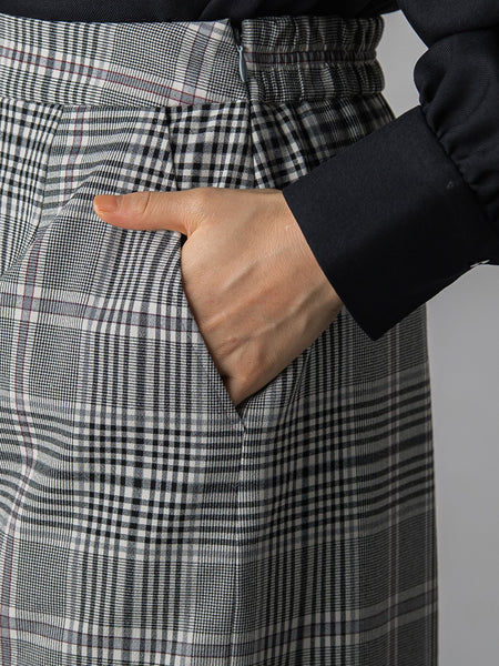 【WEB限定】ナローシルエットスカート≪洗える≫