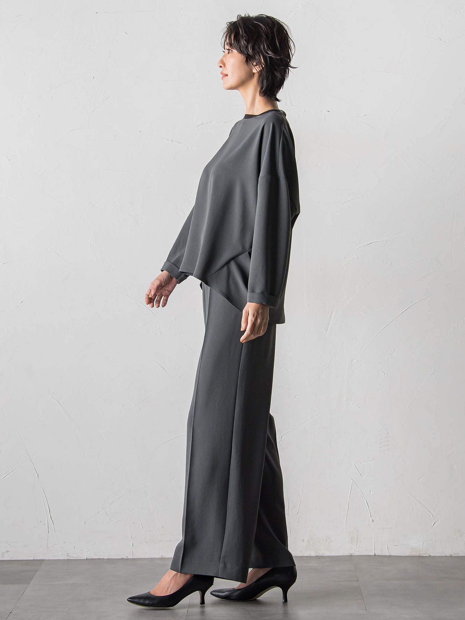 ハイストレッチカルゼブラウス