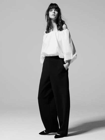 トリアセスキューバニット カーヴィーパンツ