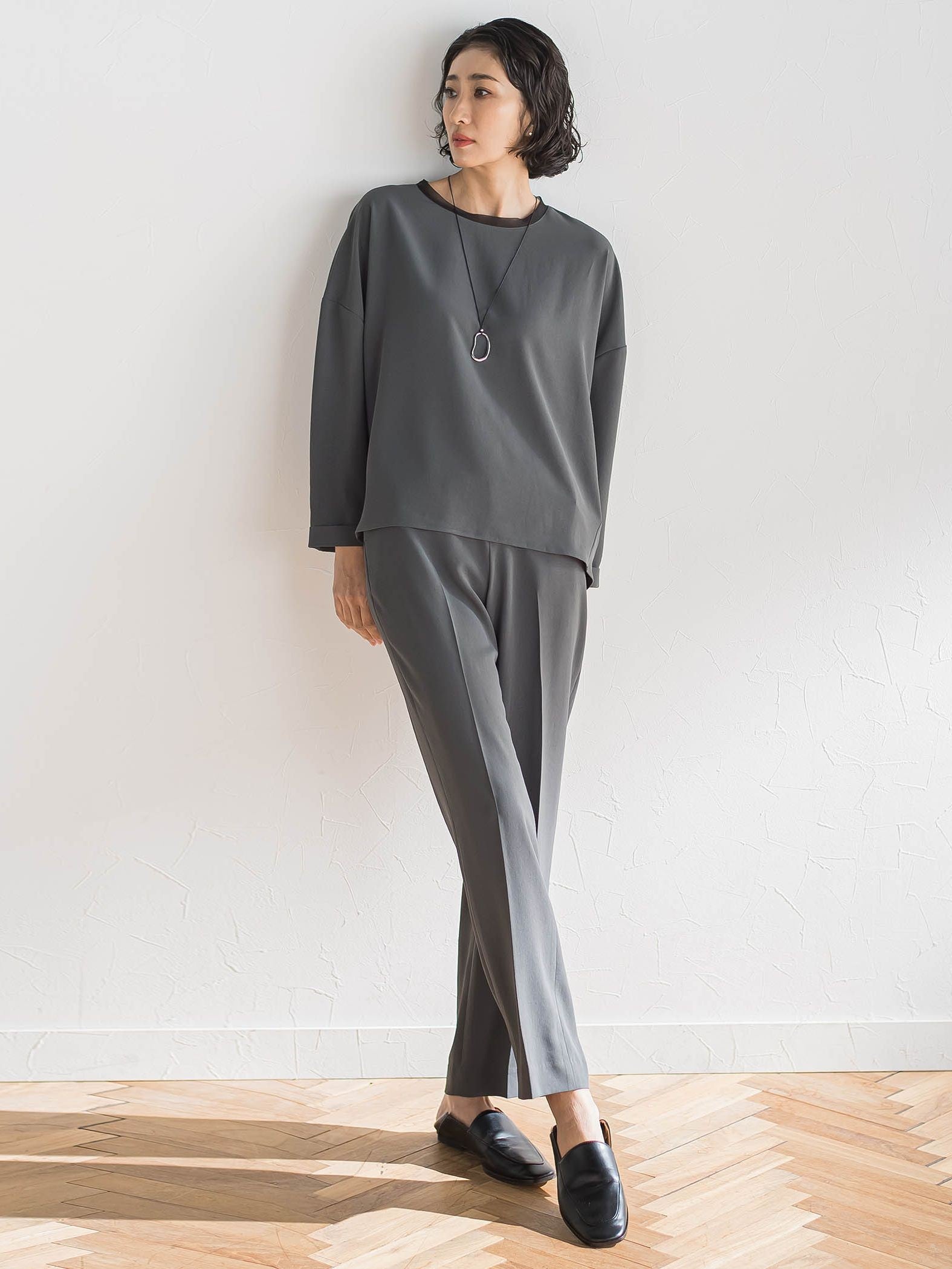 ハイストレッチカルゼブラウス