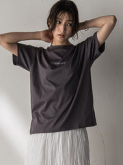【J Lounge限定 / 新色追加】MAYSON GREYロゴTシャツ≪手洗い可能≫