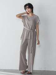 【WEB限定】クリスタルプリーツノースリーブセットアップ≪手洗い可能≫