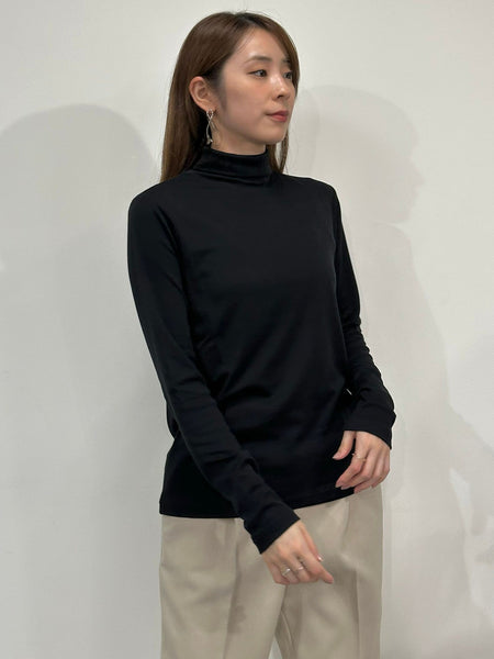 【WEB限定】吸湿発熱 タートルカットソー≪蓄熱保温/洗える≫