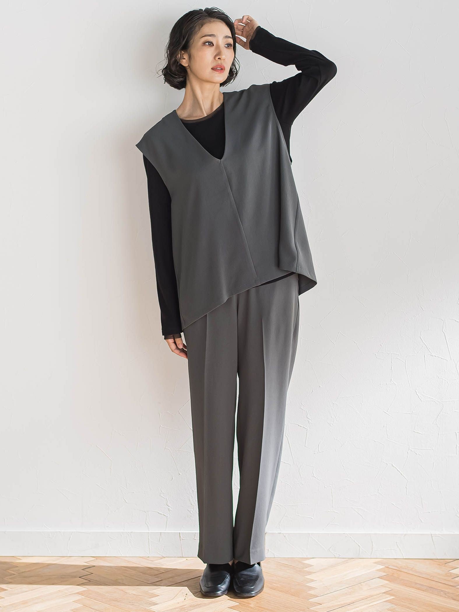 ハイストレッチカルゼストレートパンツ