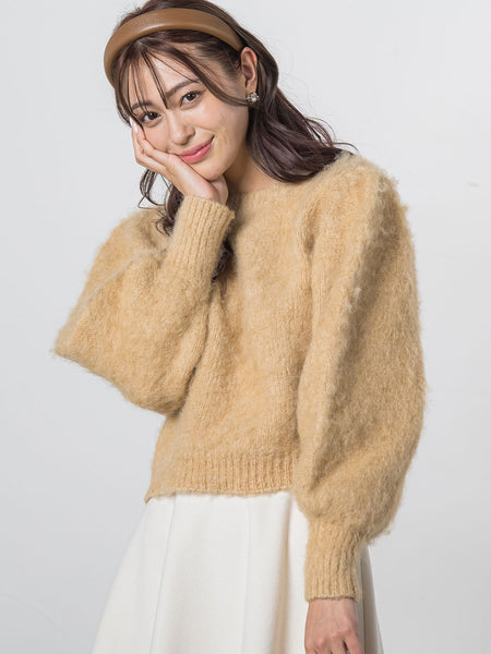 ショルダーパフシャギーニット