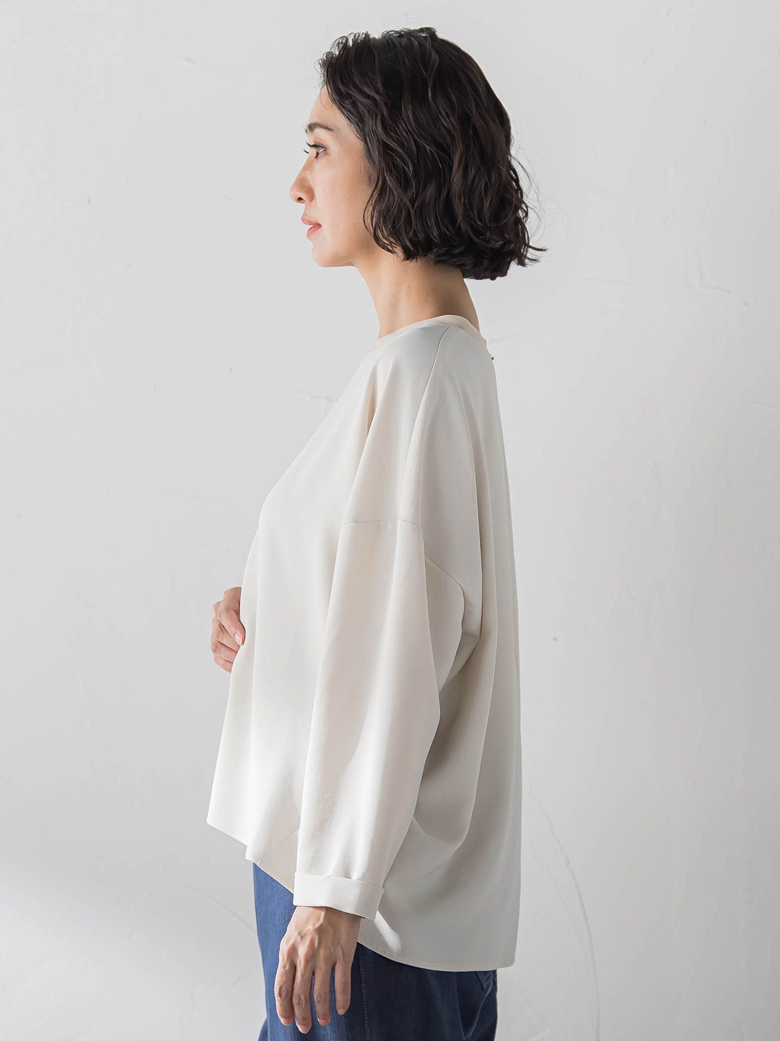 ハイストレッチカルゼブラウス