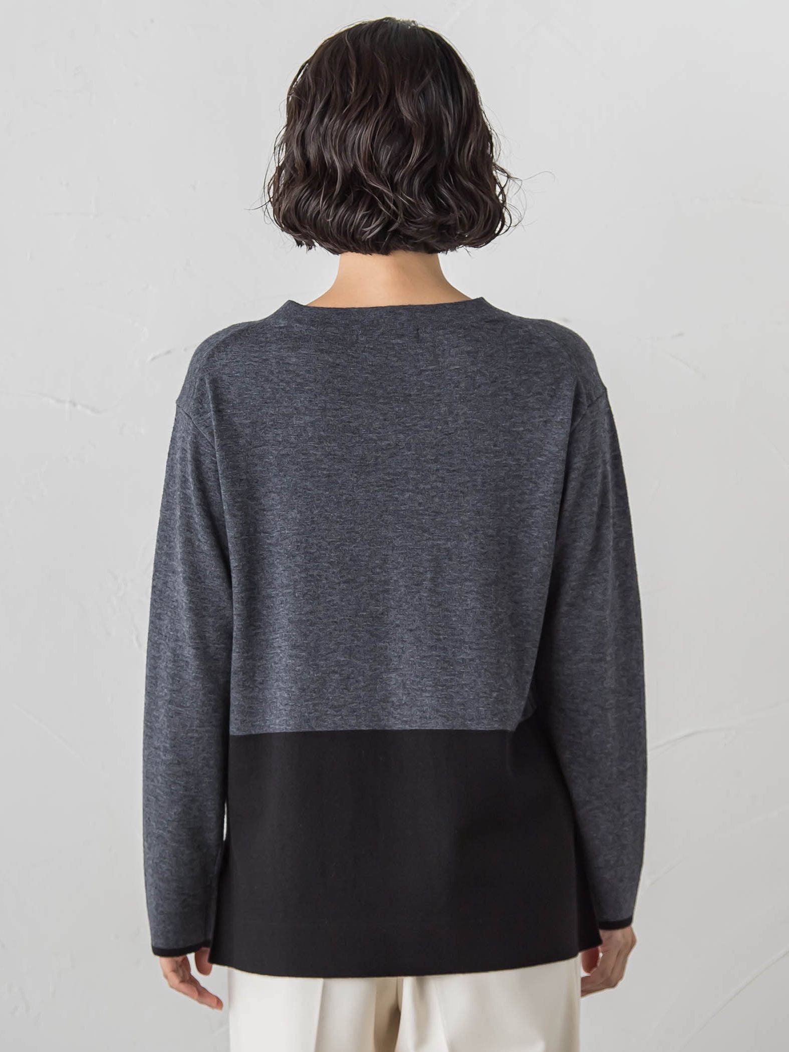 ファインウールVネックニット