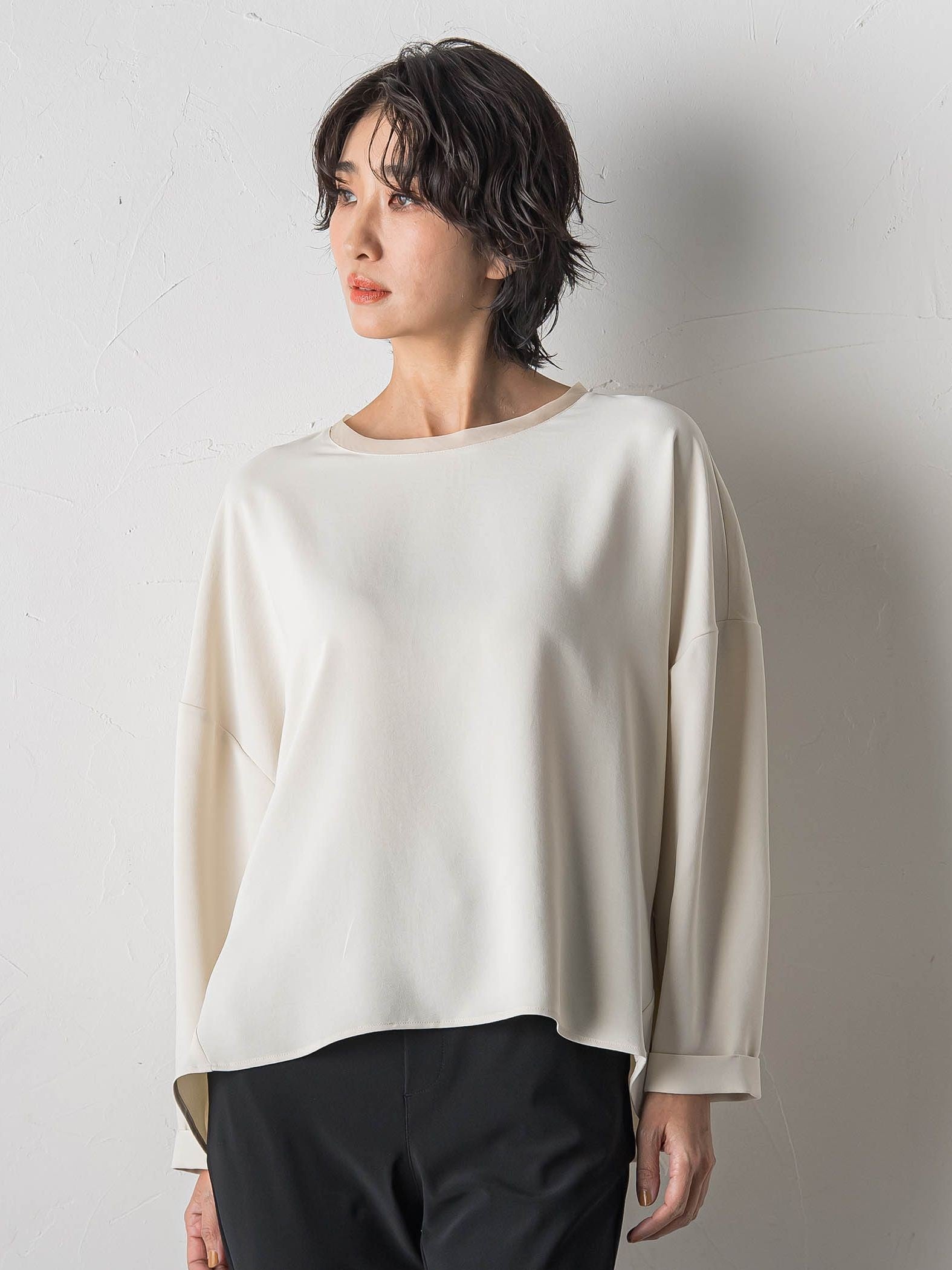 ハイストレッチカルゼブラウス