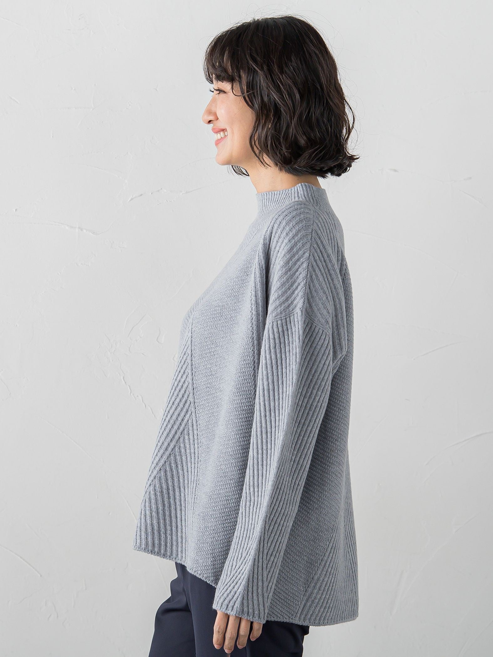 ヘリンボーンニット