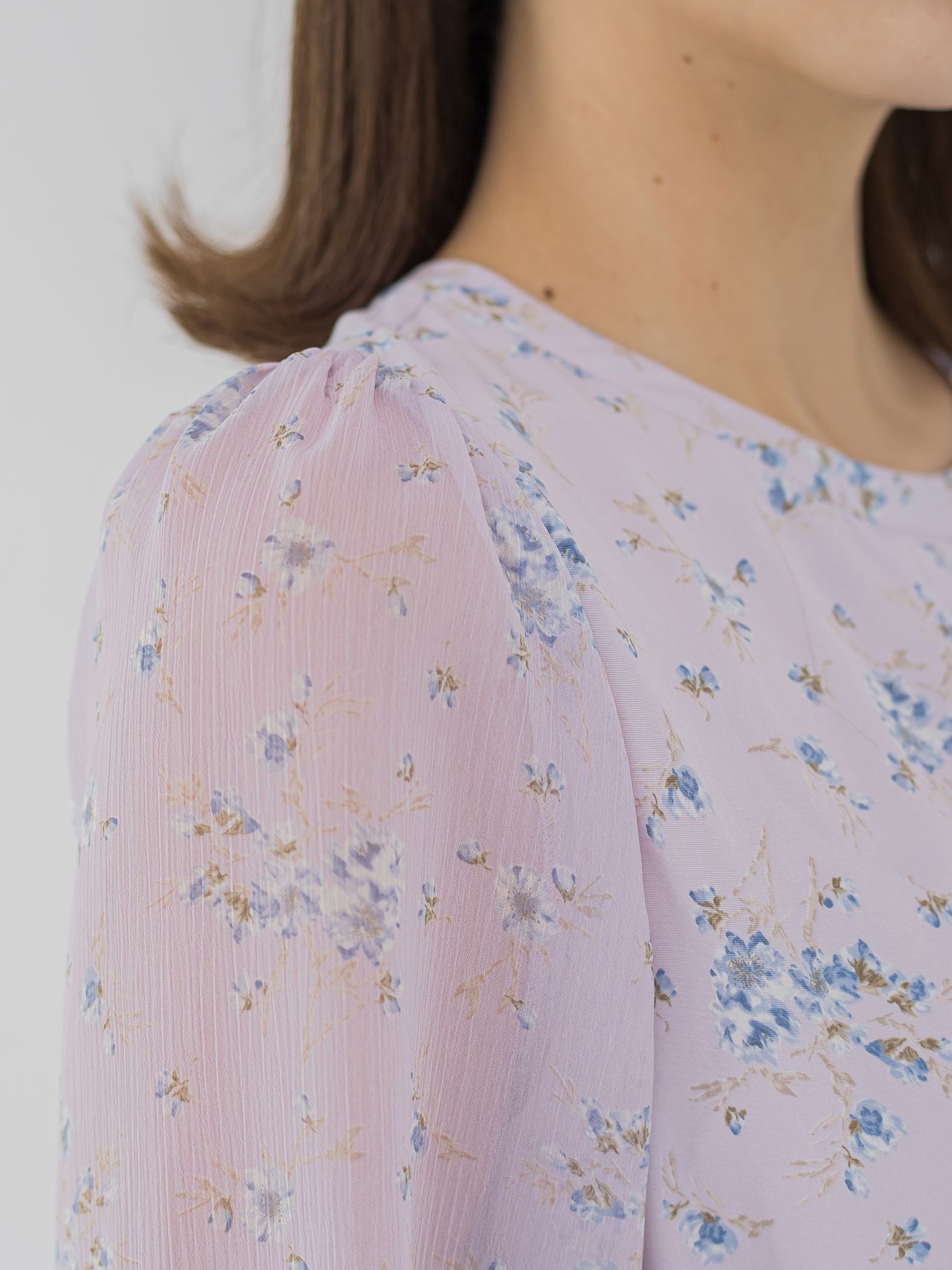 花柄シフォンワンピース ≪洗濯機で洗える≫