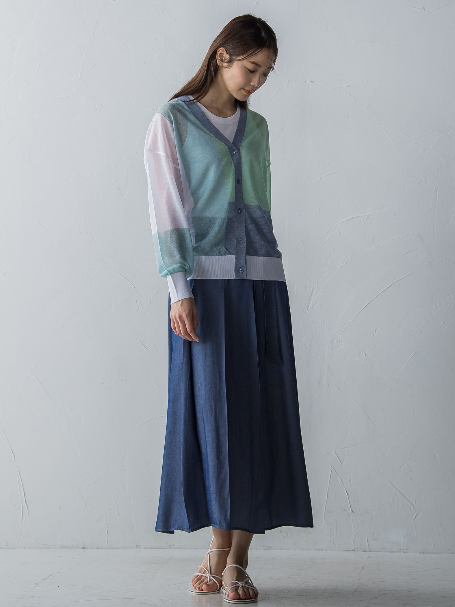 LEVITAブロッキングシアーカーディガン≪手洗い可能≫