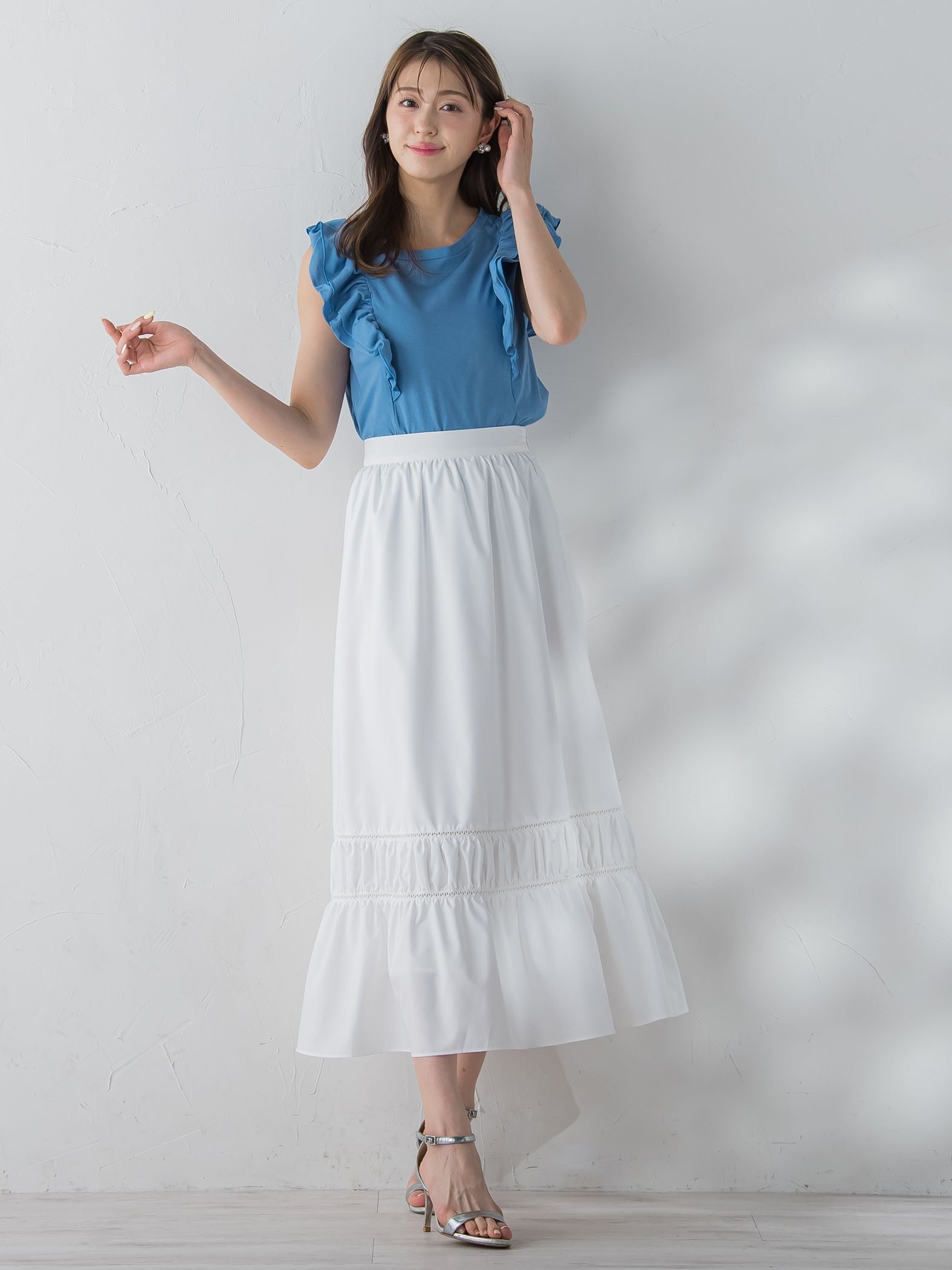 ショルダーフリルカットソー≪手洗い可能≫