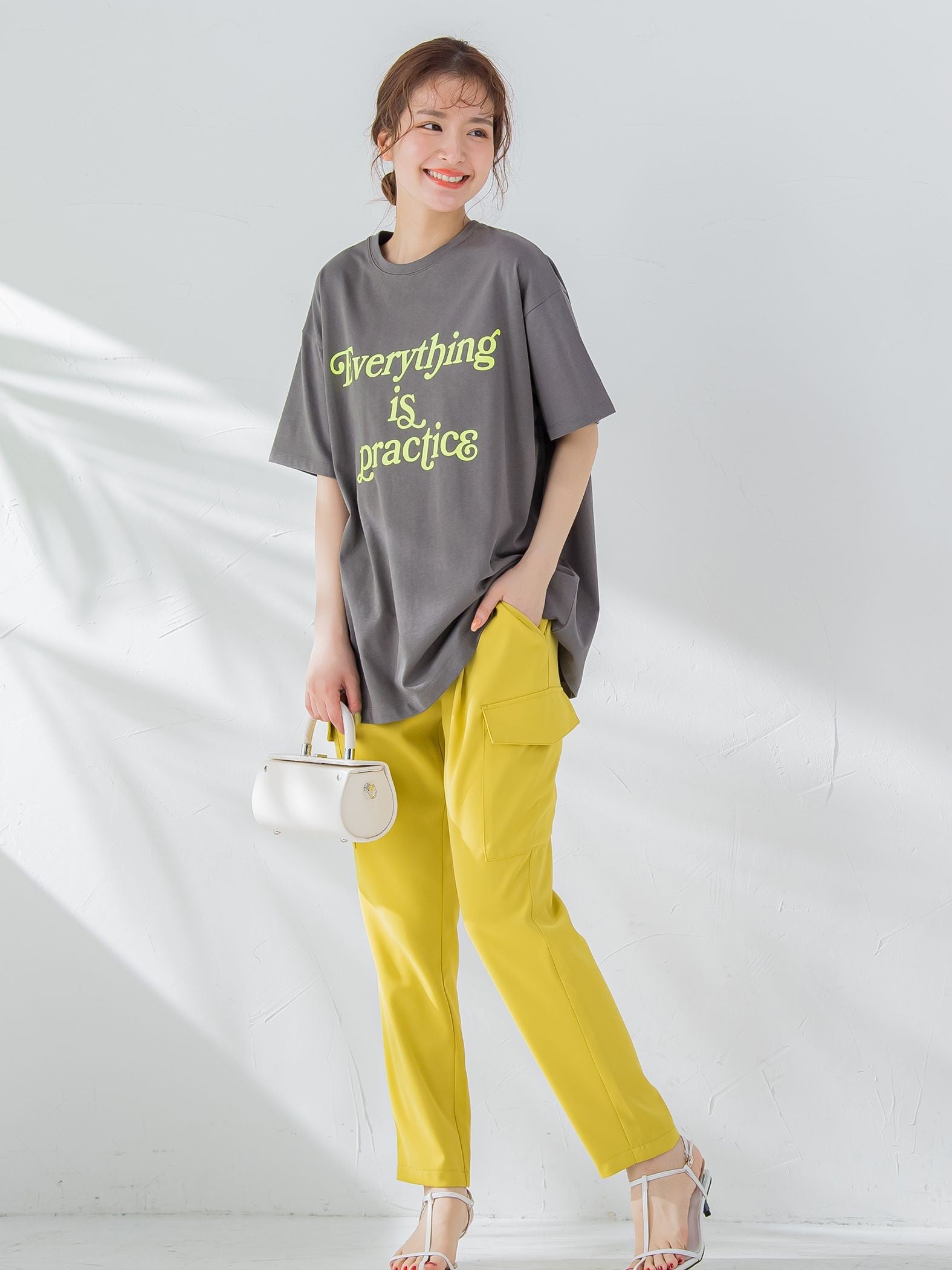 【大人も取り入れやすい】ロゴTシャツ《洗濯機で洗える》