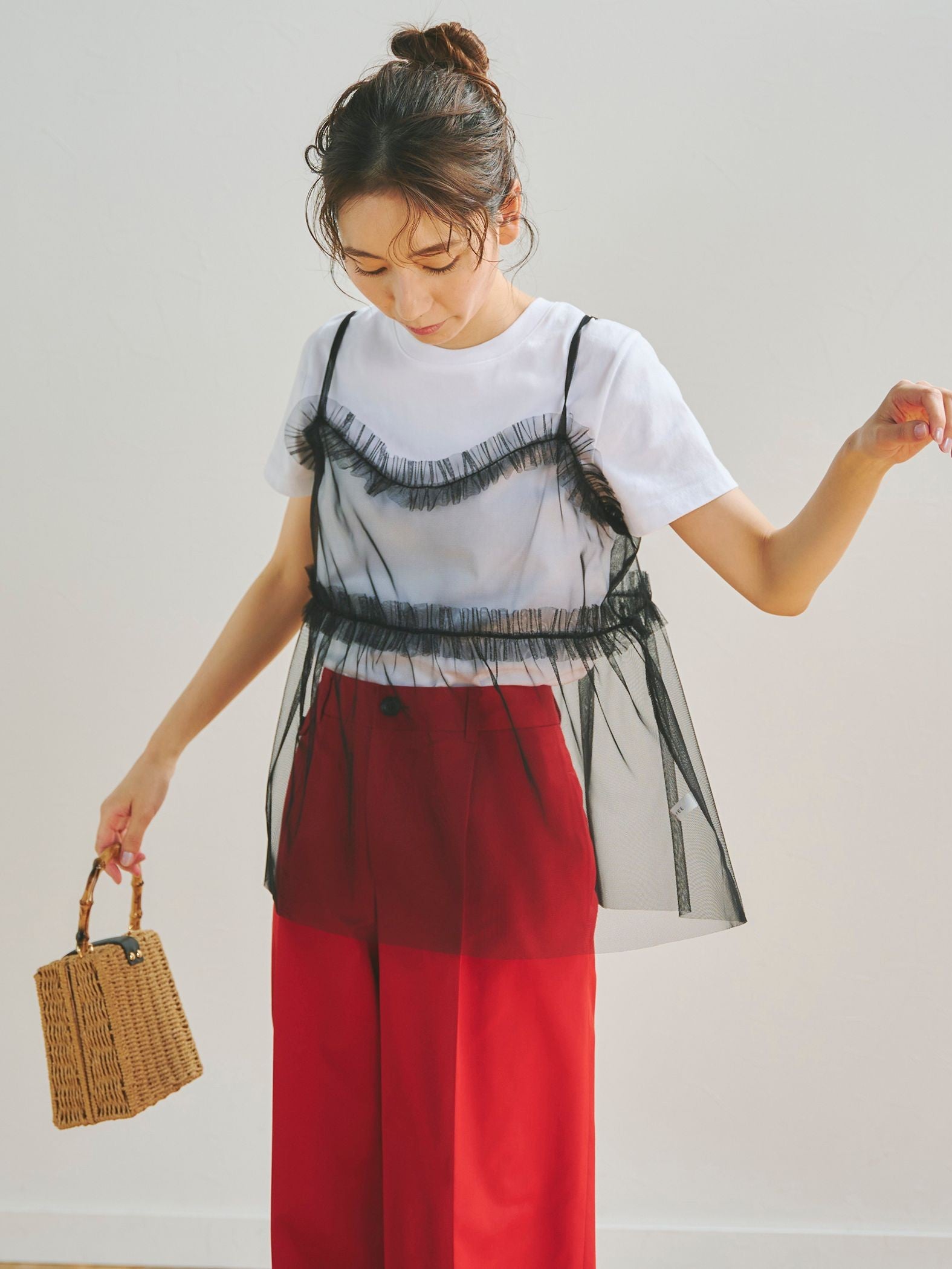 チュールビスチェ付きTシャツ