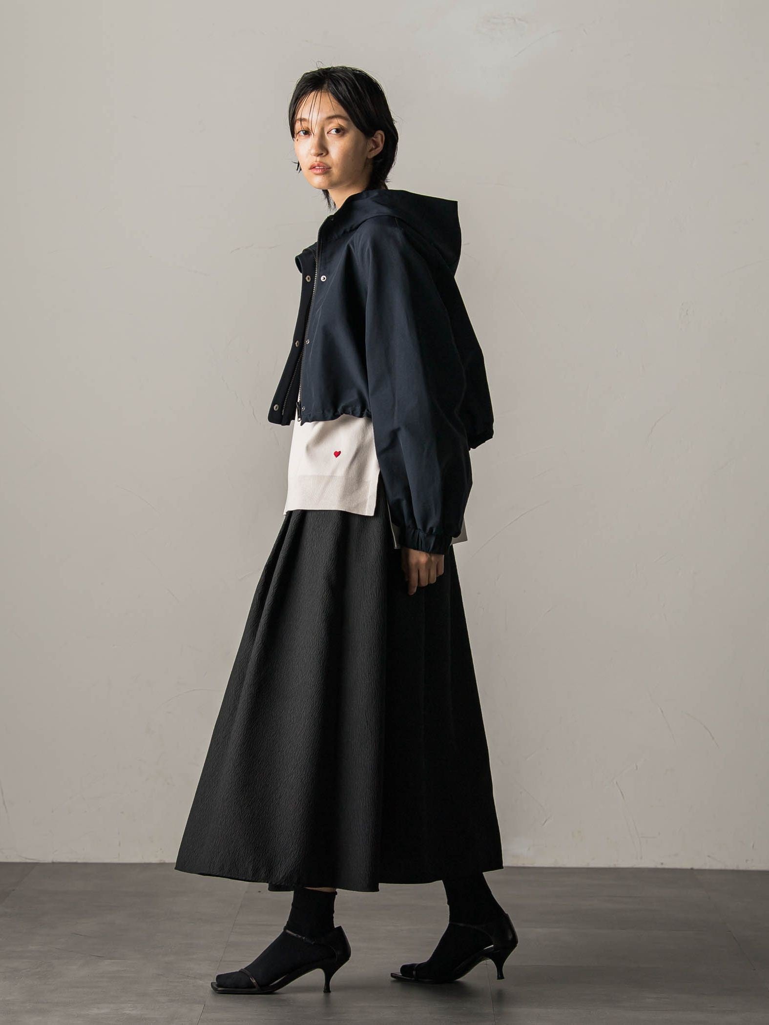 【BIOGRACE】ハート刺繍スウェットライクニットプルオーバー≪手洗い可能≫