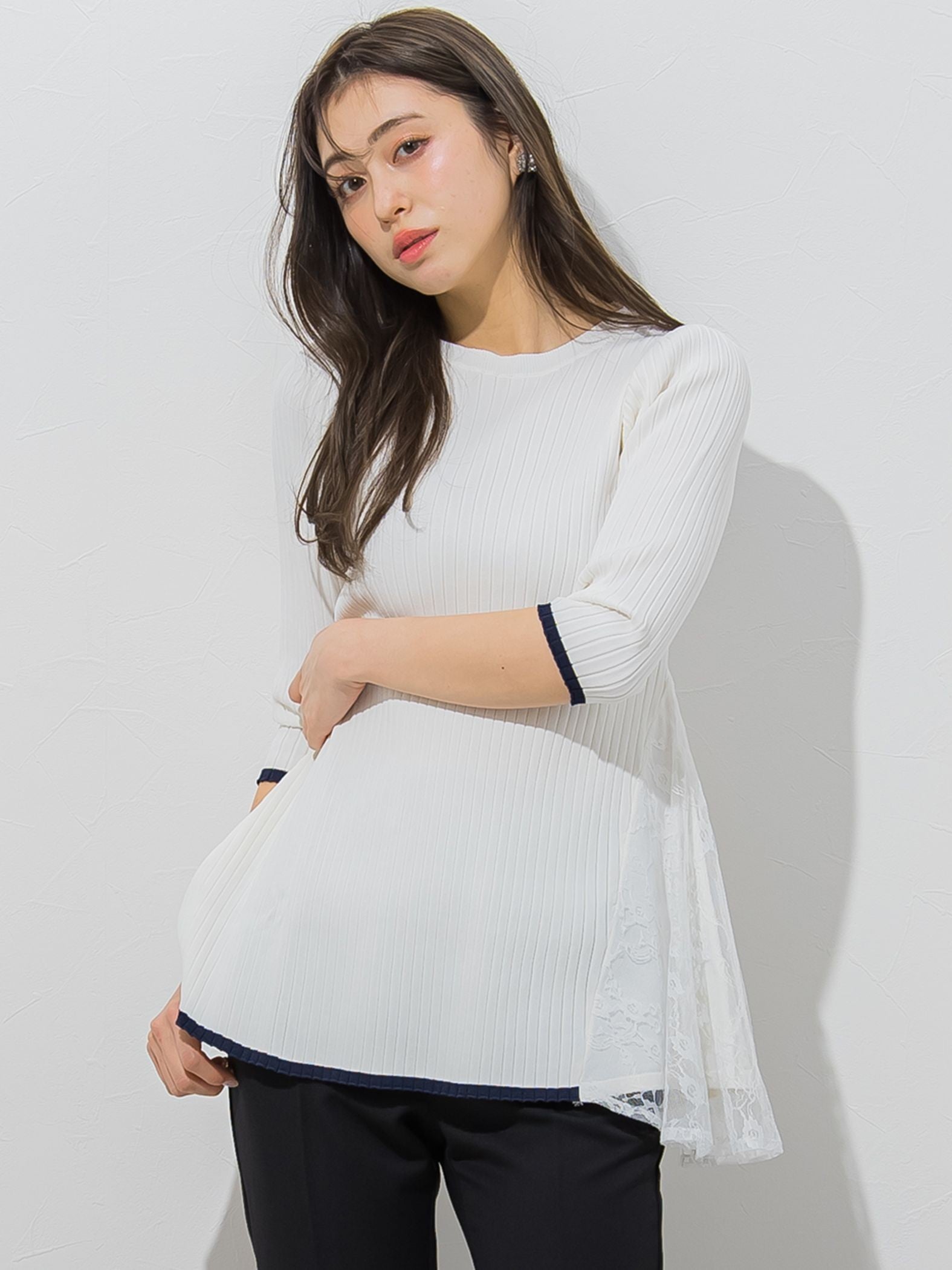 レースドッキングチュニックニット《手洗い可能》