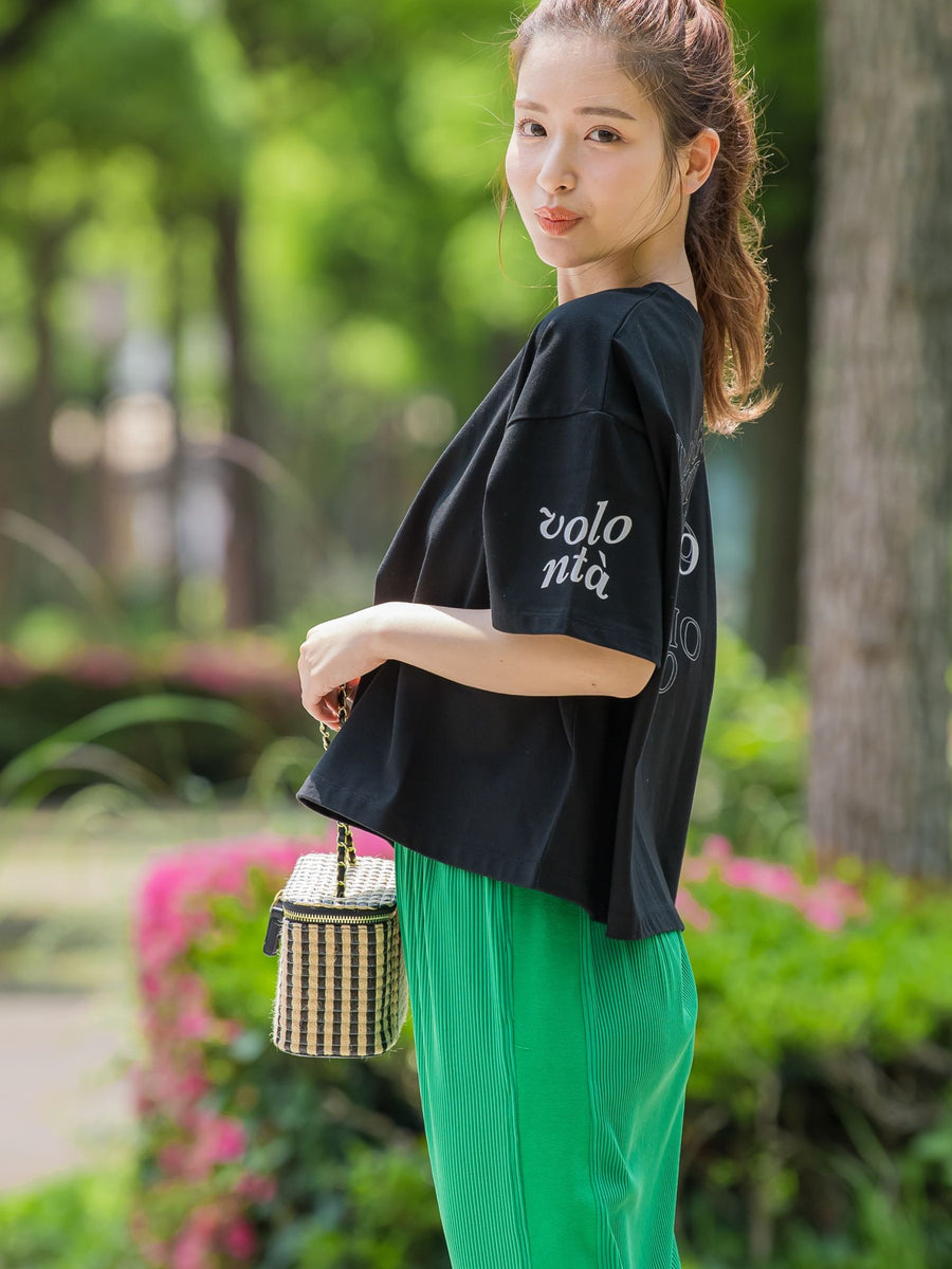 大人も取り入れやすい1枚】クロップド丈Tロゴシャツ《洗濯機で洗える》 | VICKY（ビッキー） | レディースファッション通販のJ  Lounge【公式】