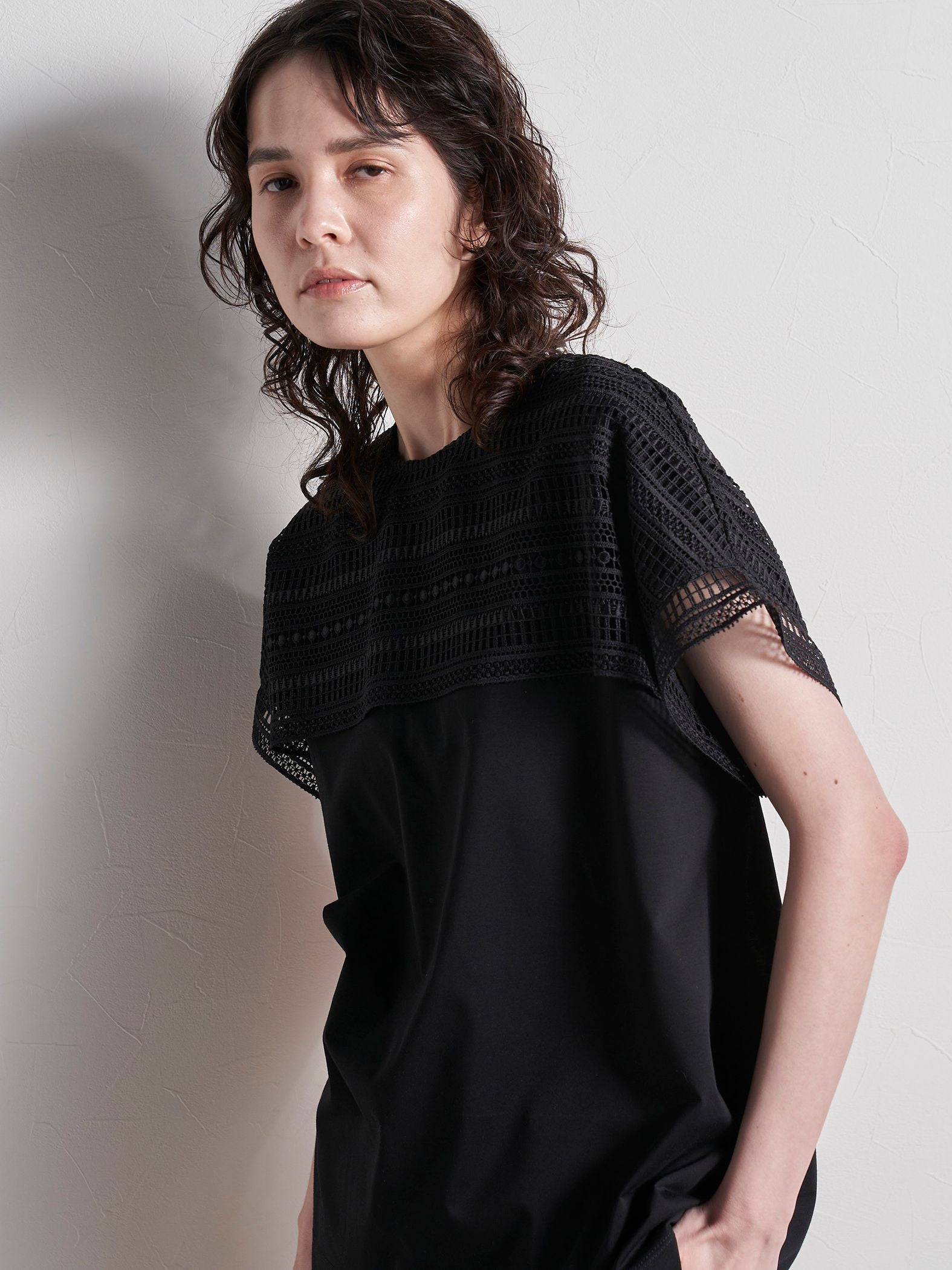 【大きいサイズ】刺繍レースカットソー≪洗濯機で洗える≫