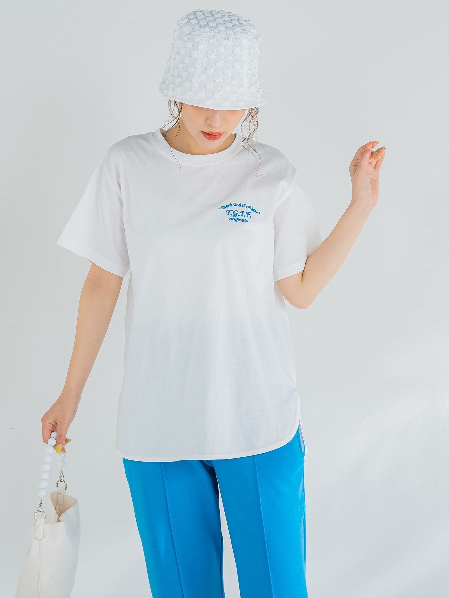 【一枚で決まる大人のTシャツ】ワンポイント刺繍Tシャツ《洗濯機で洗える》