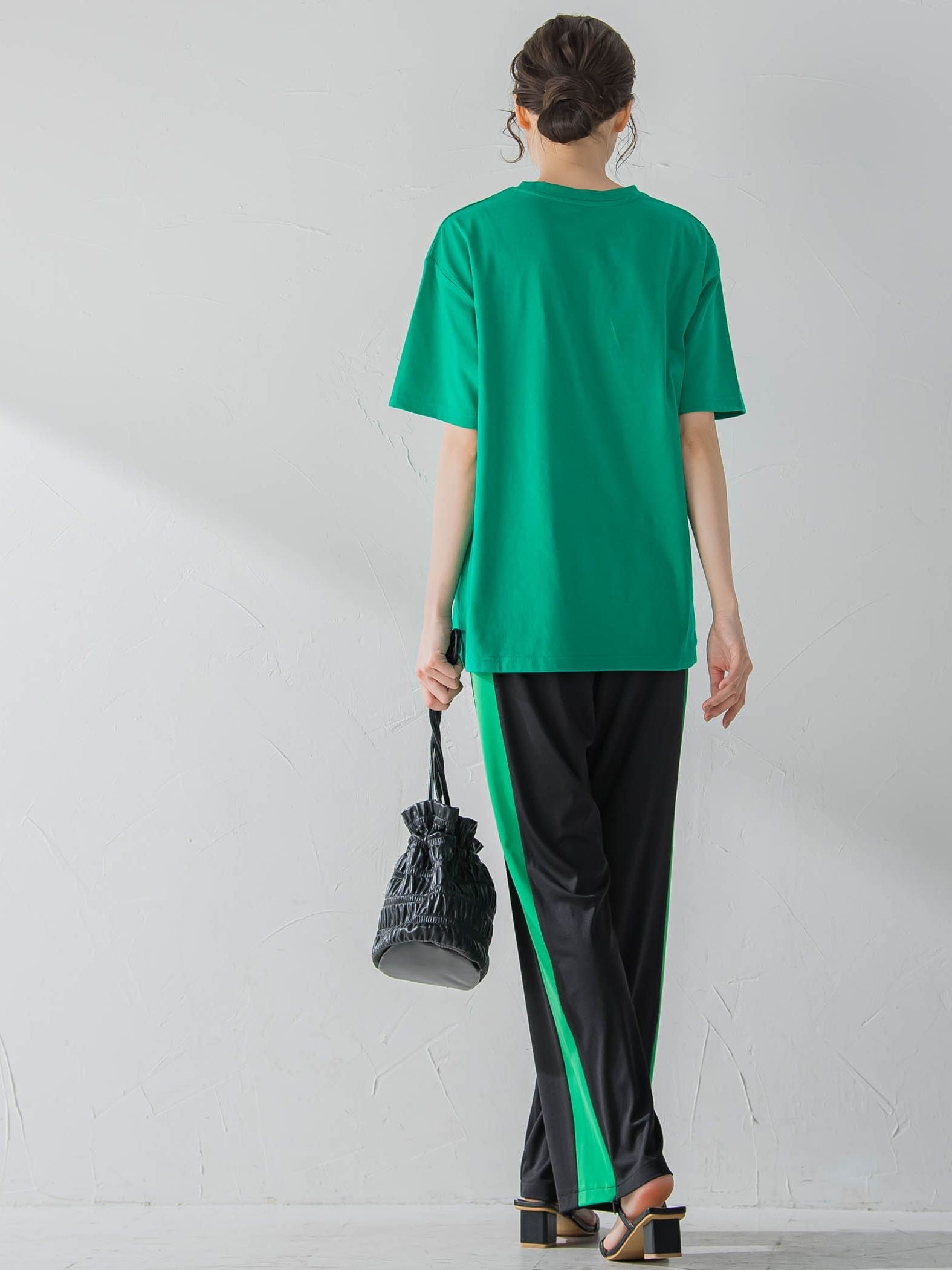 【カフェ風のロゴが可愛い】カフェロゴTシャツ《洗濯機で洗える》