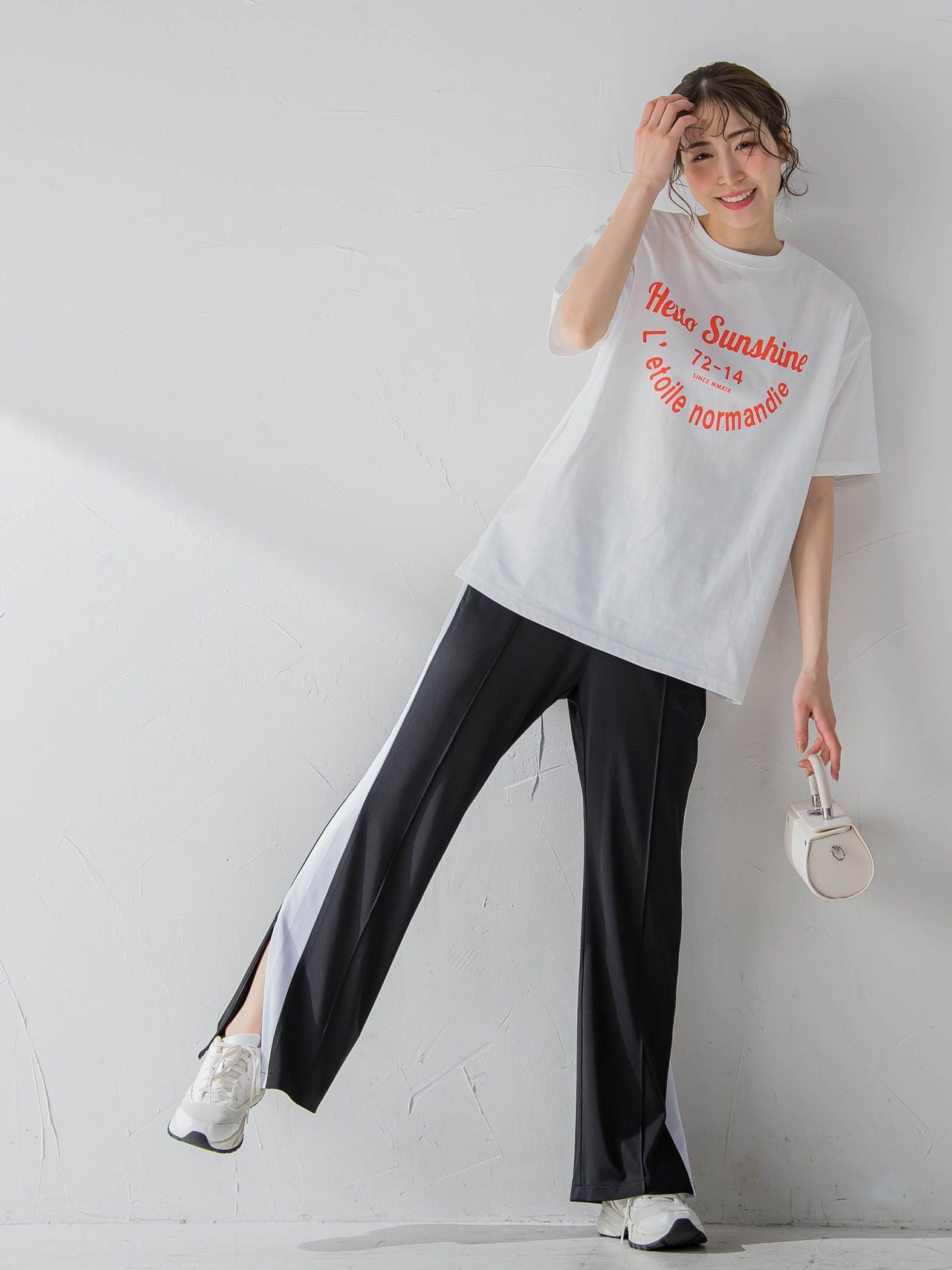 【カフェ風のロゴが可愛い】カフェロゴTシャツ《洗濯機で洗える》