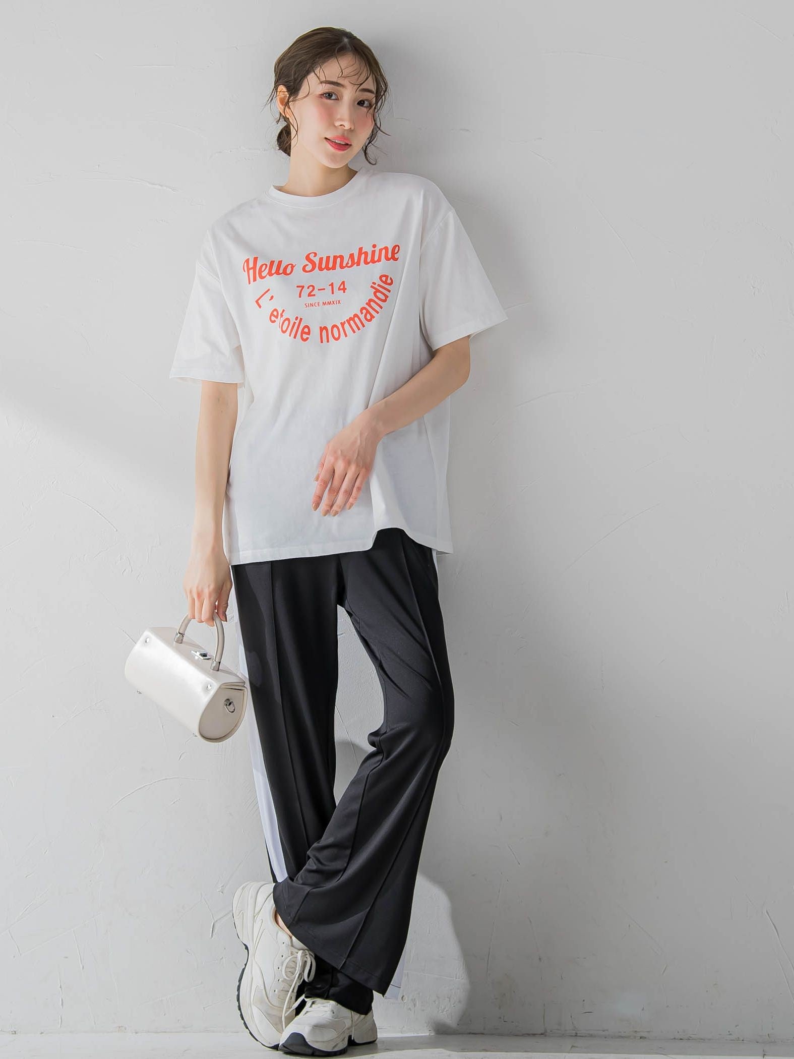 【カフェ風のロゴが可愛い】カフェロゴTシャツ《洗濯機で洗える》