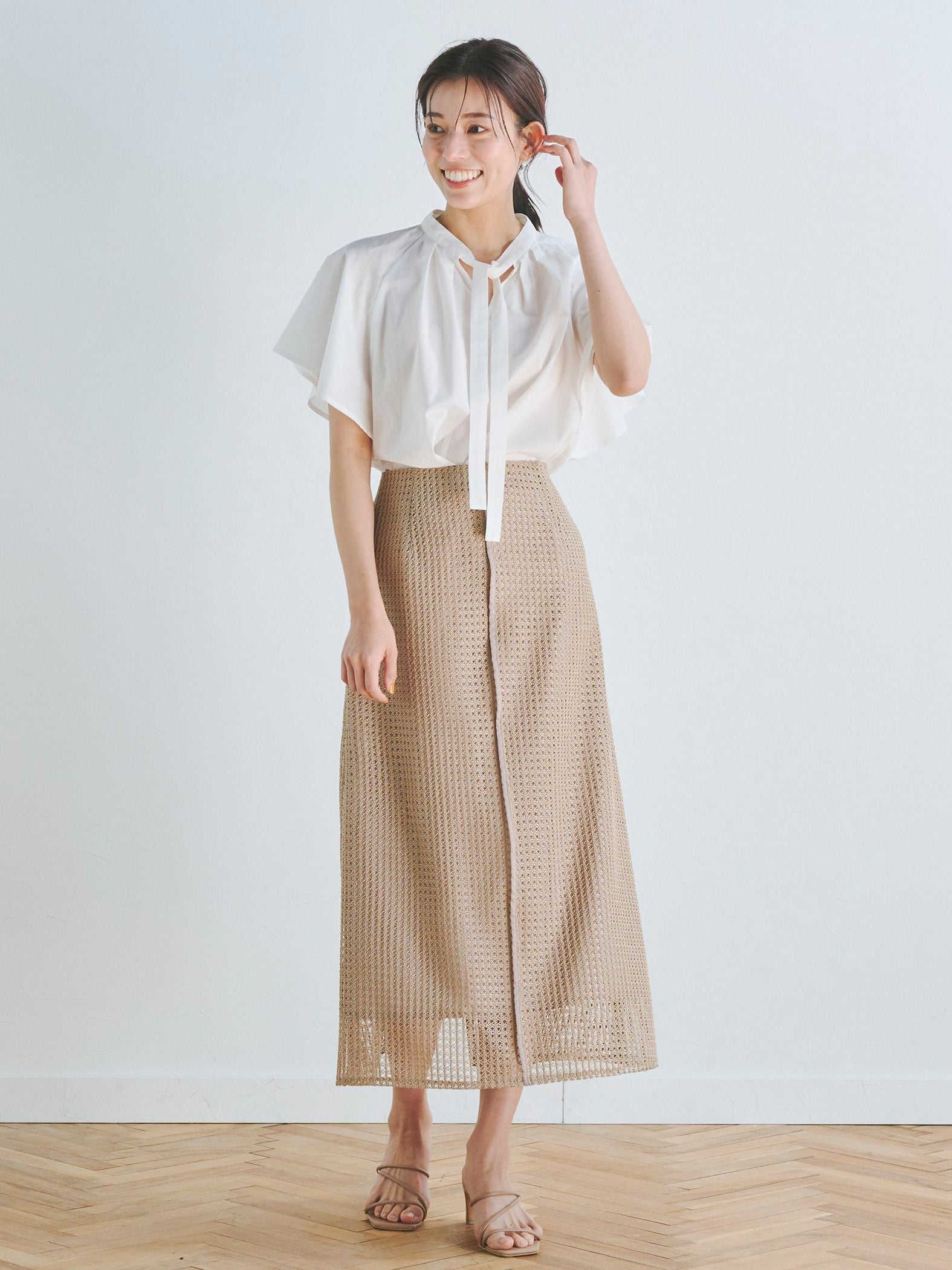 ラッセルメッシュレーススカート