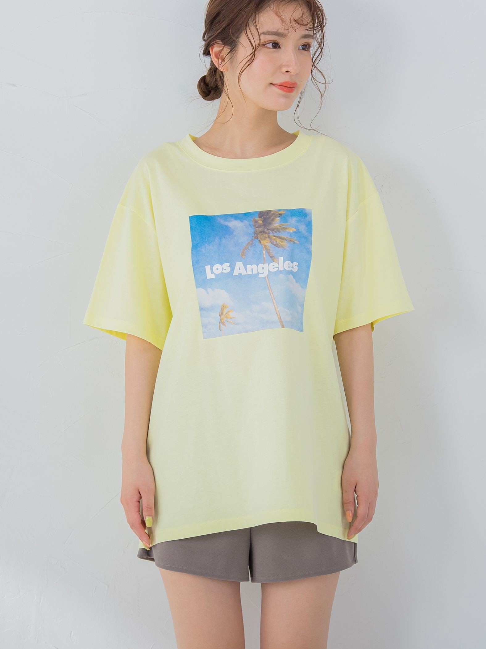 【畔勝遥さんコラボ商品】《unisex》Palm treeフォトプリントTシャツ《洗濯機で洗える》