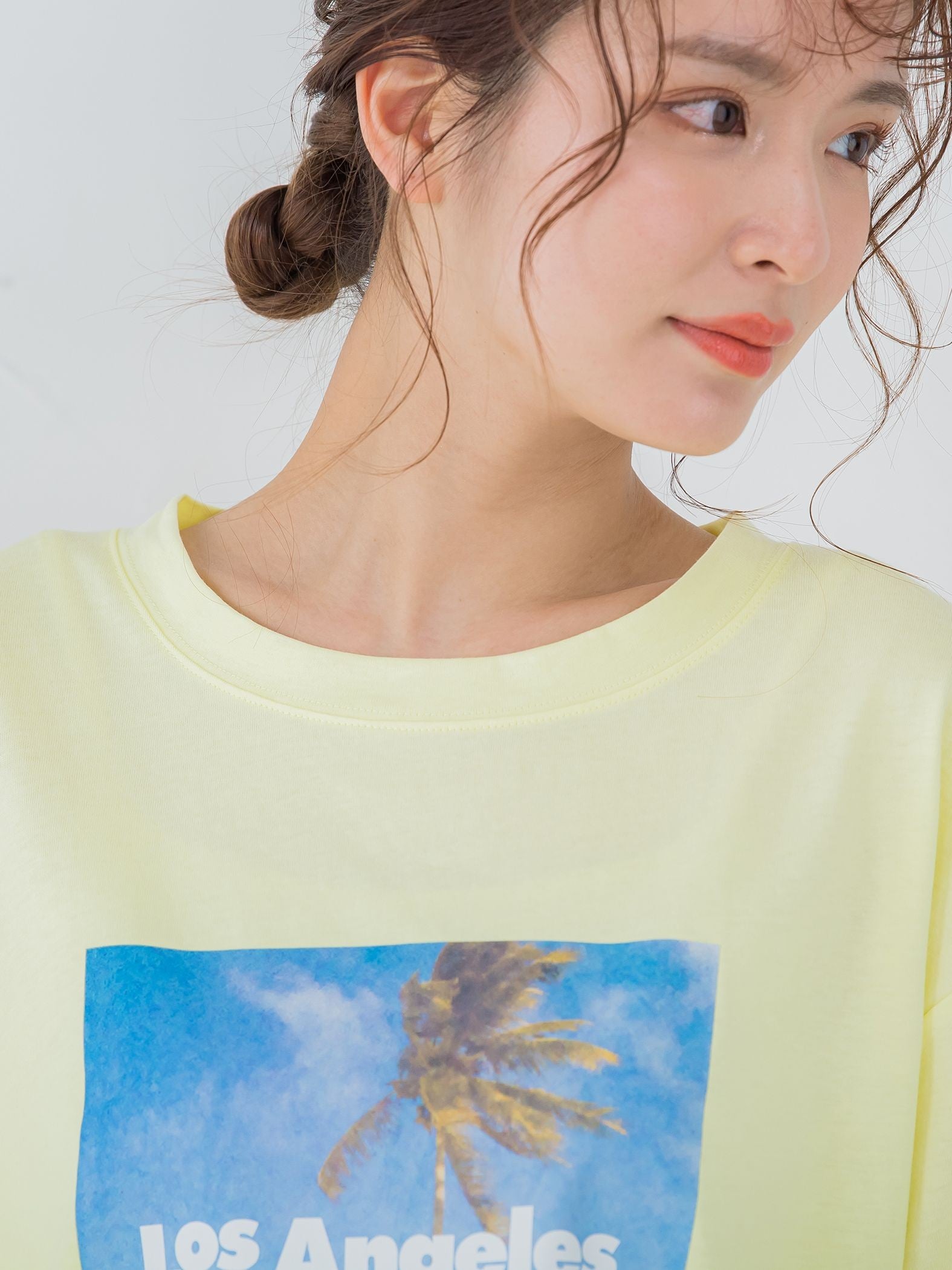 【畔勝遥さんコラボ商品】《unisex》Palm treeフォトプリントTシャツ《洗濯機で洗える》