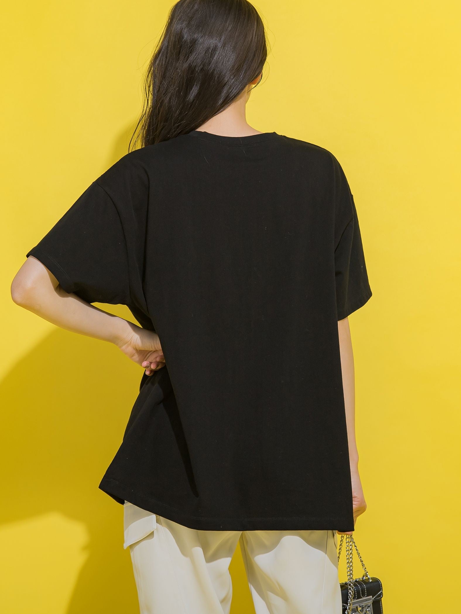 【大人も取り入れやすい】ロゴTシャツ《洗濯機で洗える》