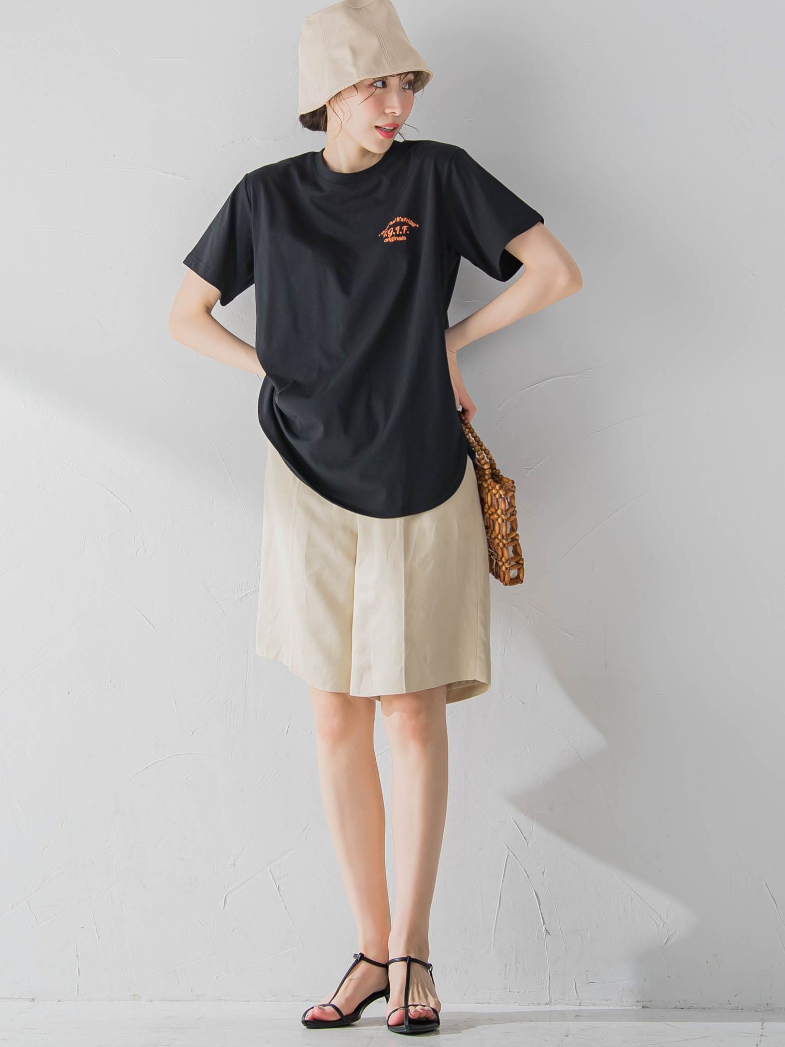 【一枚で決まる大人のTシャツ】ワンポイント刺繍Tシャツ《洗濯機で洗える》