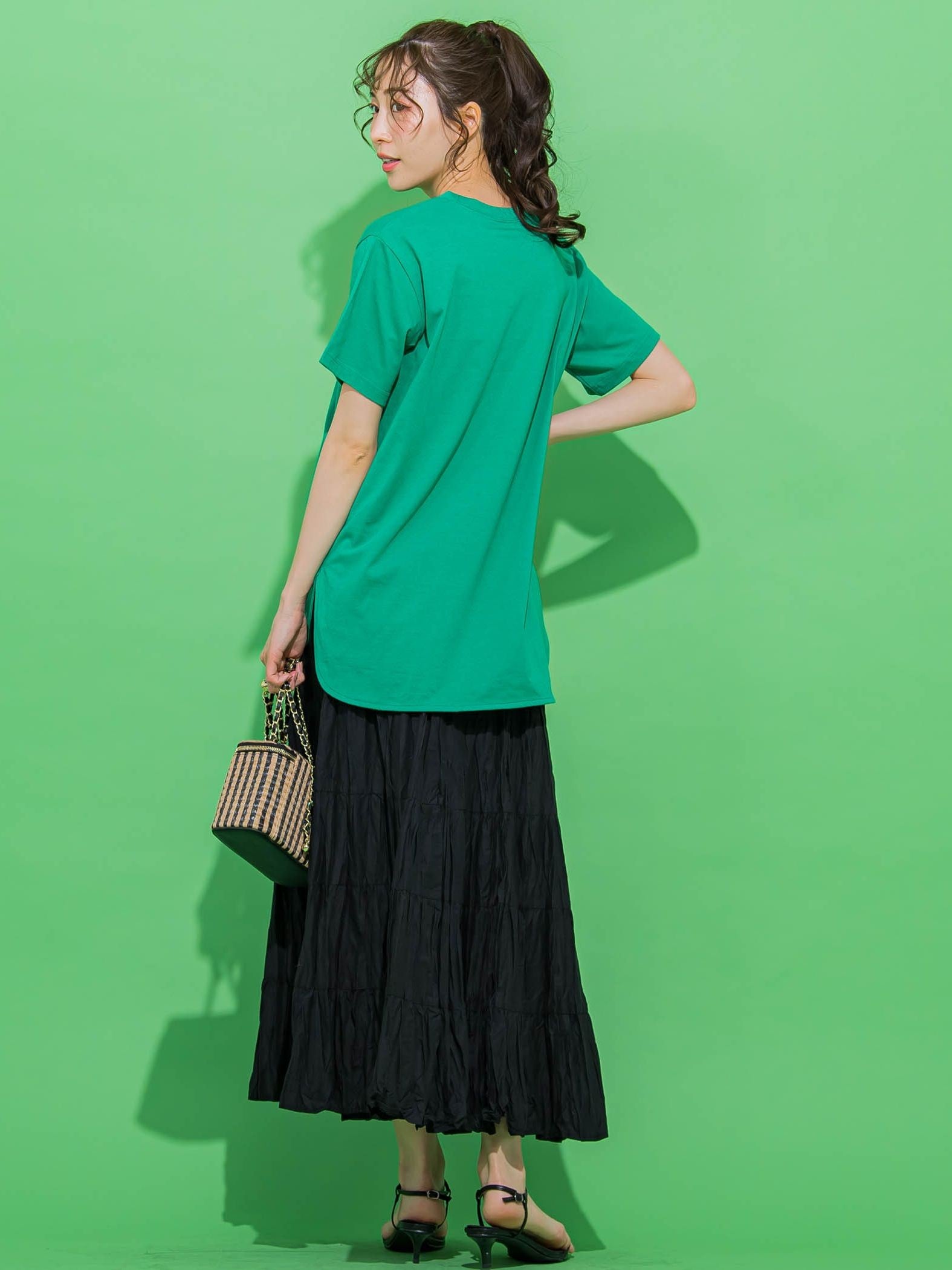 【一枚で決まる大人のTシャツ】ワンポイント刺繍Tシャツ《洗濯機で洗える》